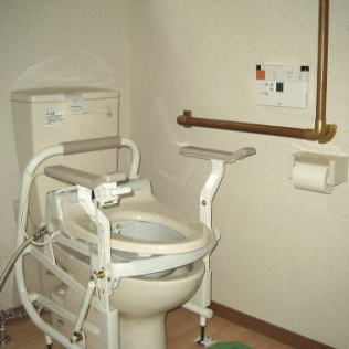 �S�ʃo���A�t���[���C